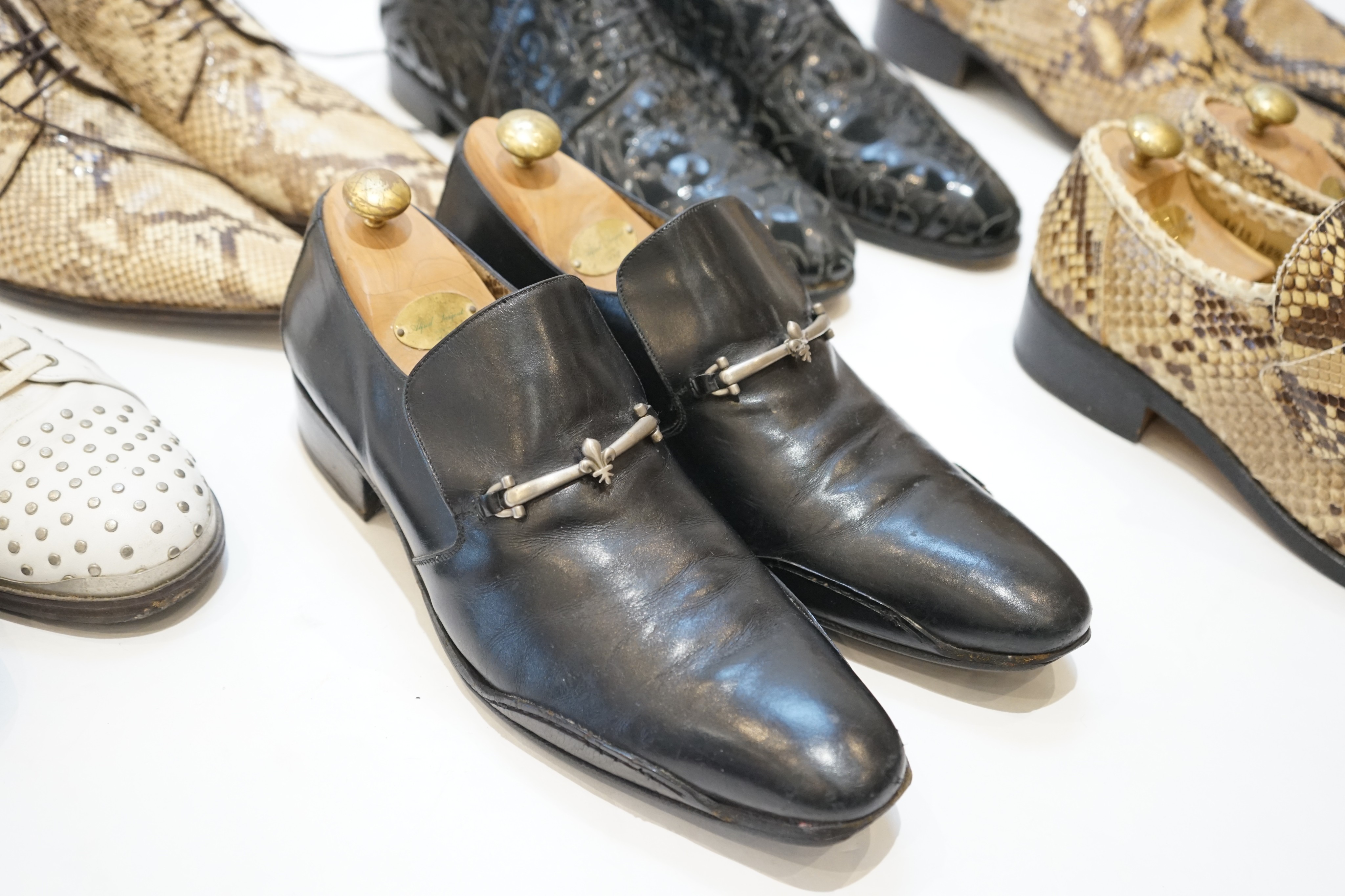 Six pairs of gentleman's Patrick Cox shoes